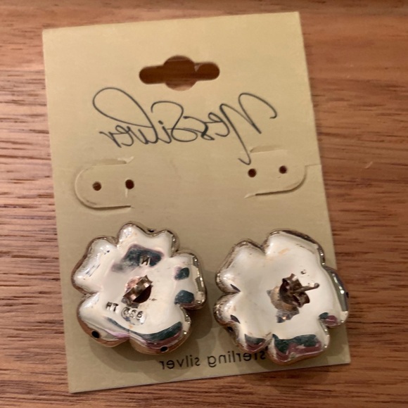 925 Sterling Silver Rose Stud Earrings - Picture 4 of 5